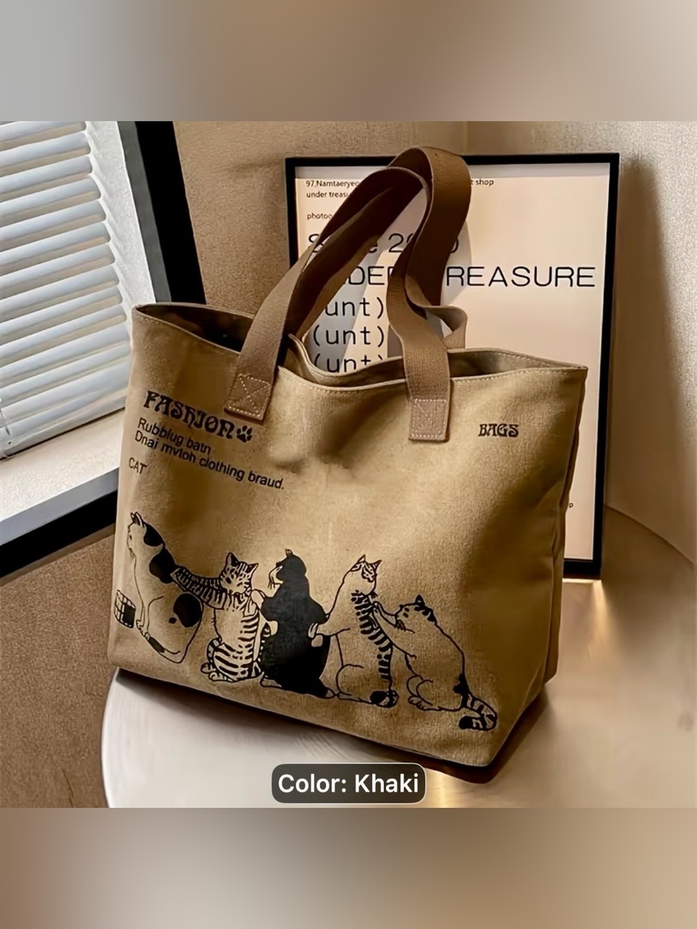 Large Canvas Tote Bag w/inside pockets Zippered Closure & Illustration of Cats.